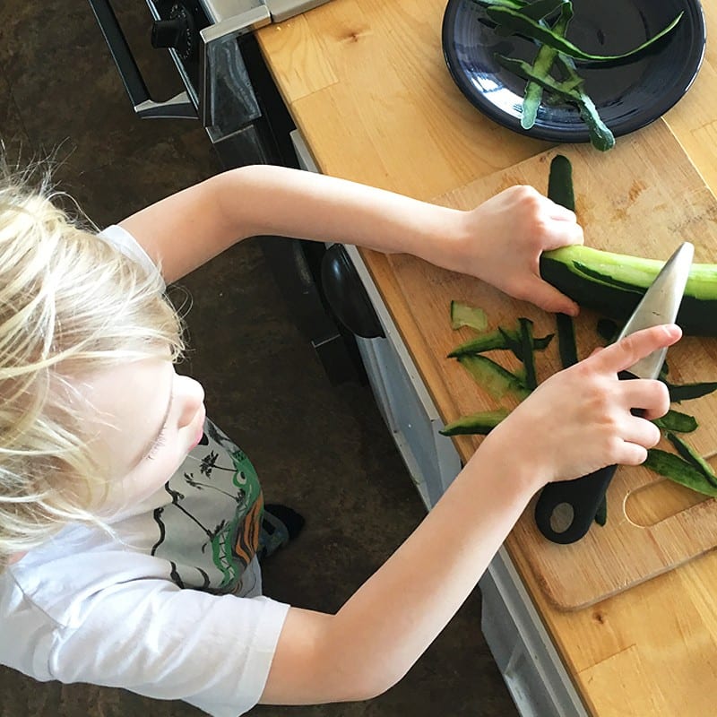 how to manage the chaos of cooking with kids