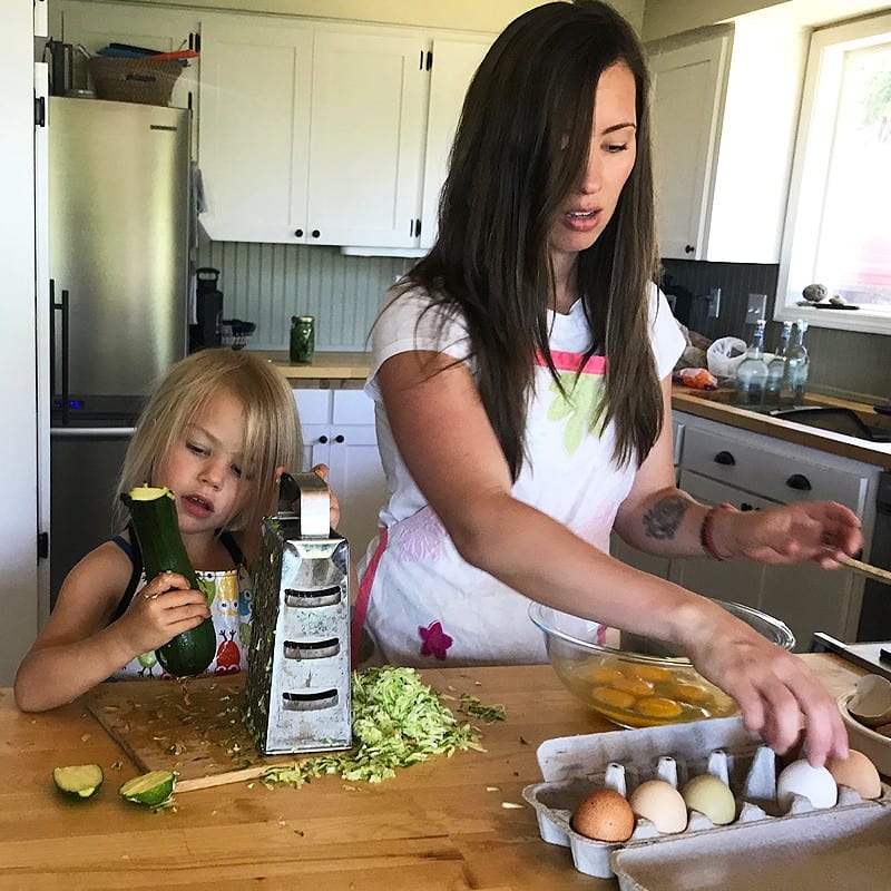 how to manage the chaos of cooking with kids