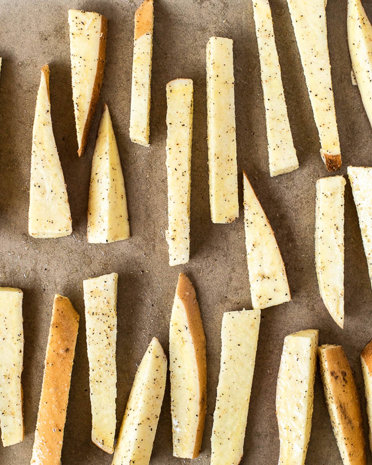 How to make crispy sweet potato fries with chipotle mayo