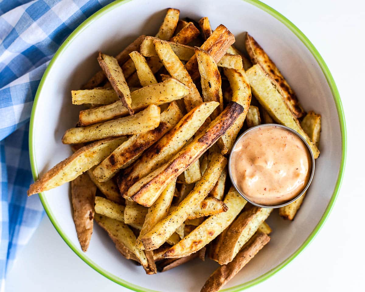 Crispy Sweet Potato Fries with Chipotle Mayo