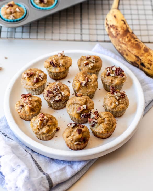 mini paleo banana nut muffins