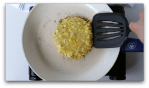 how to make banana egg oatmeal pancakes