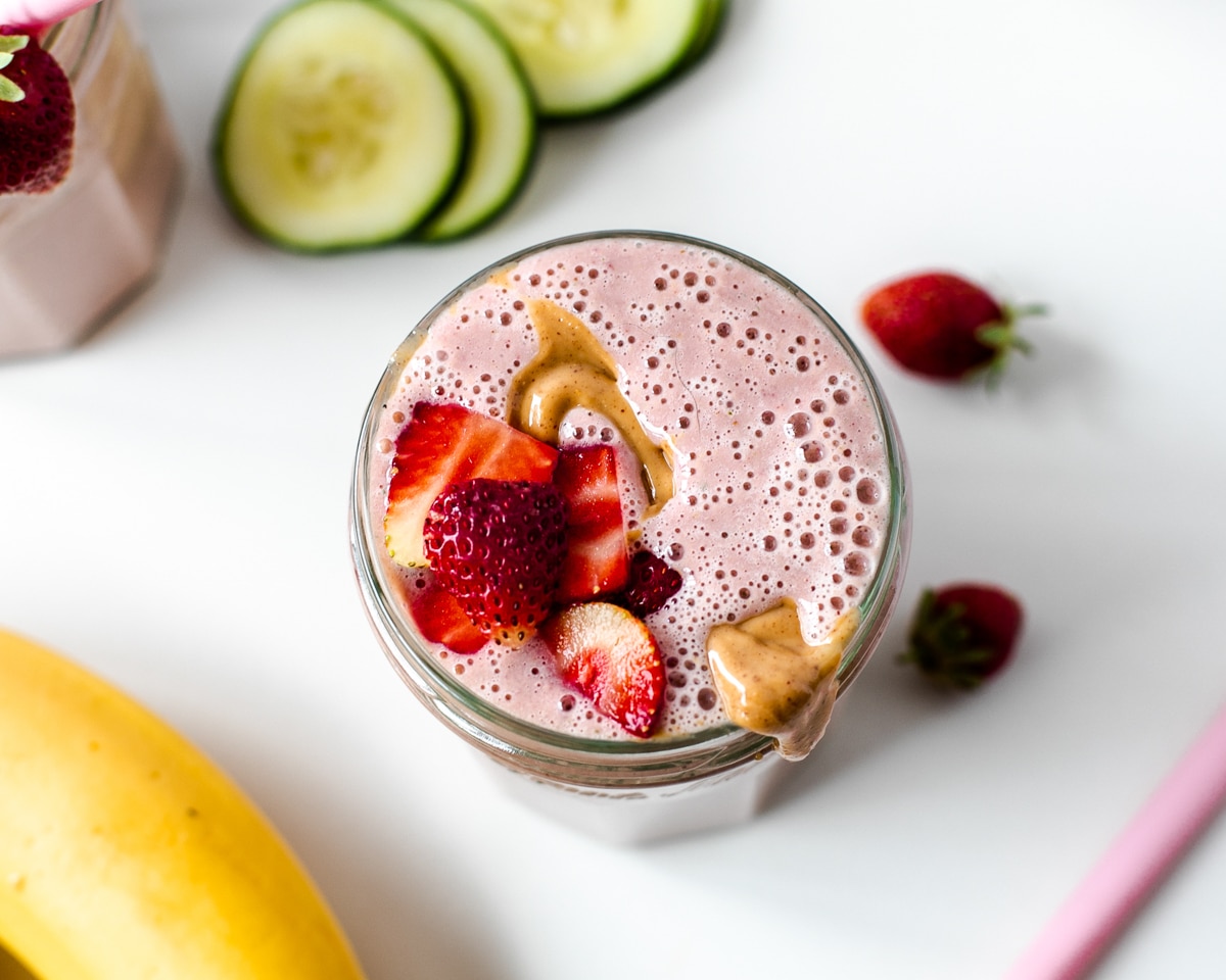 Strawberry Banana Peanut Butter Smoothie