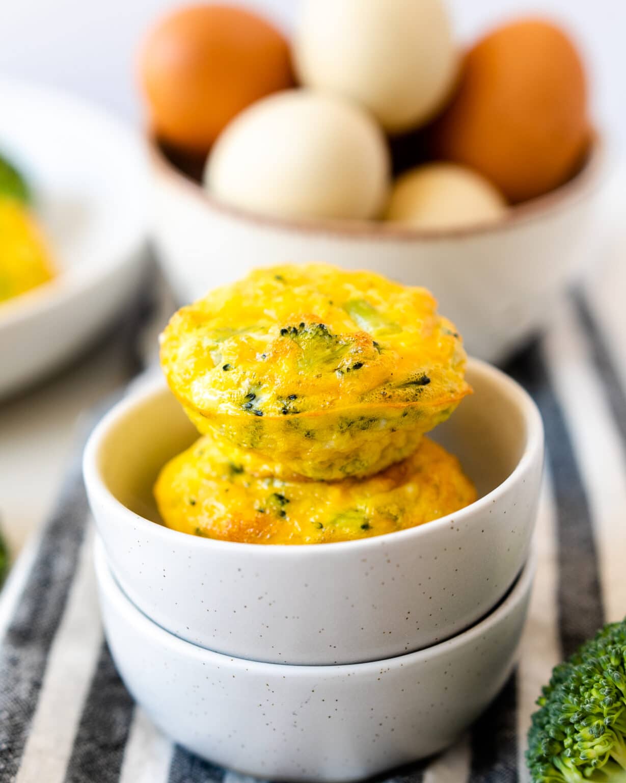 3 Ingredient Cheddar Broccoli Egg Muffins Fit Mama Real Food