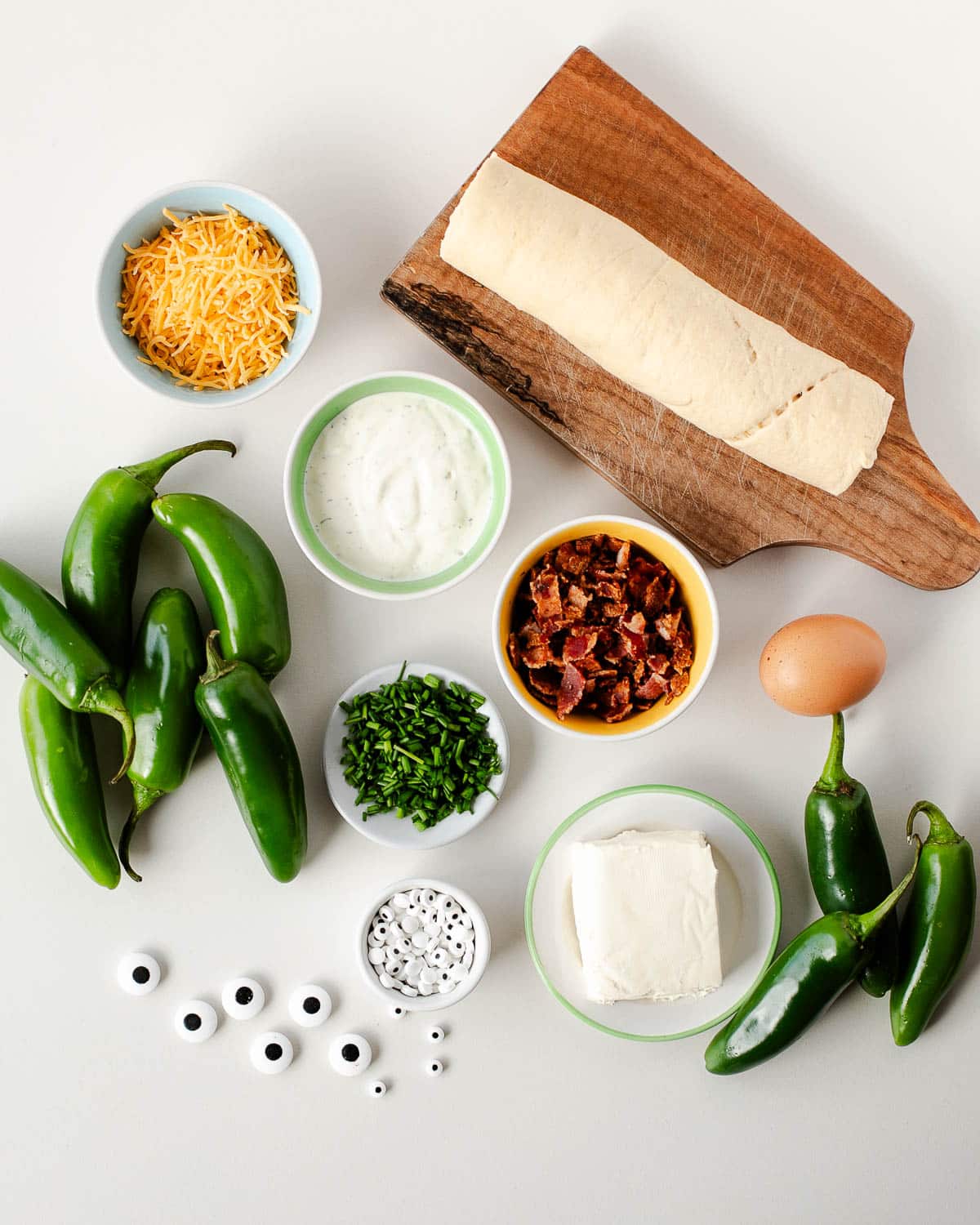 What you need for this perfect halloween appetizer