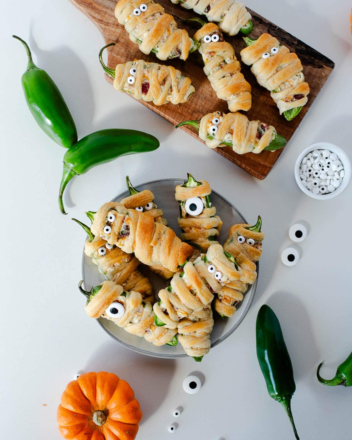 easy mummy jalapeno poppers recipe