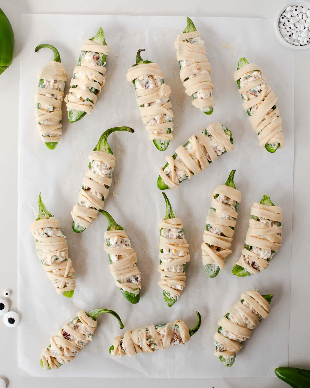 How to make jalapeño popper mummies