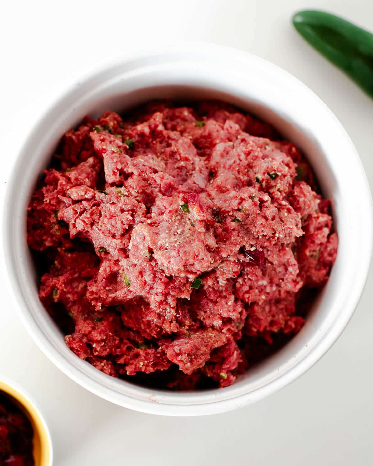 How to make tasty party cranberry jalapeno beef meatballs