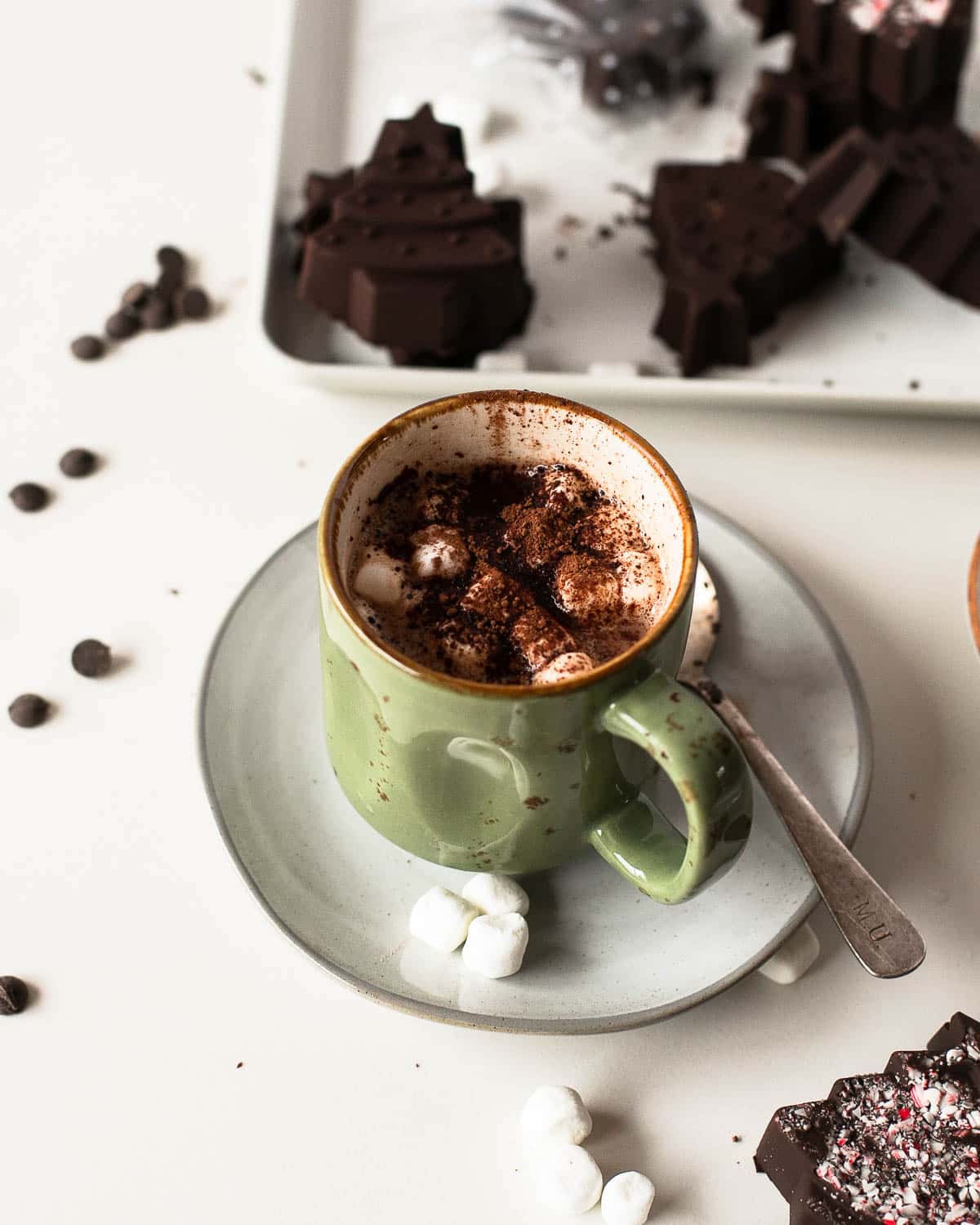 Easy Tree Shaped Christmas Hot Cocoa Bombs Recipe