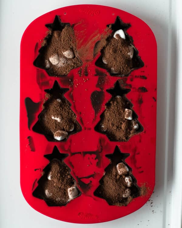 Easy Tree Shaped Christmas Hot Cocoa Bombs Recipe – Fit Mama Real Food