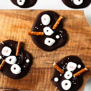 easy homemade snowman bark recipe