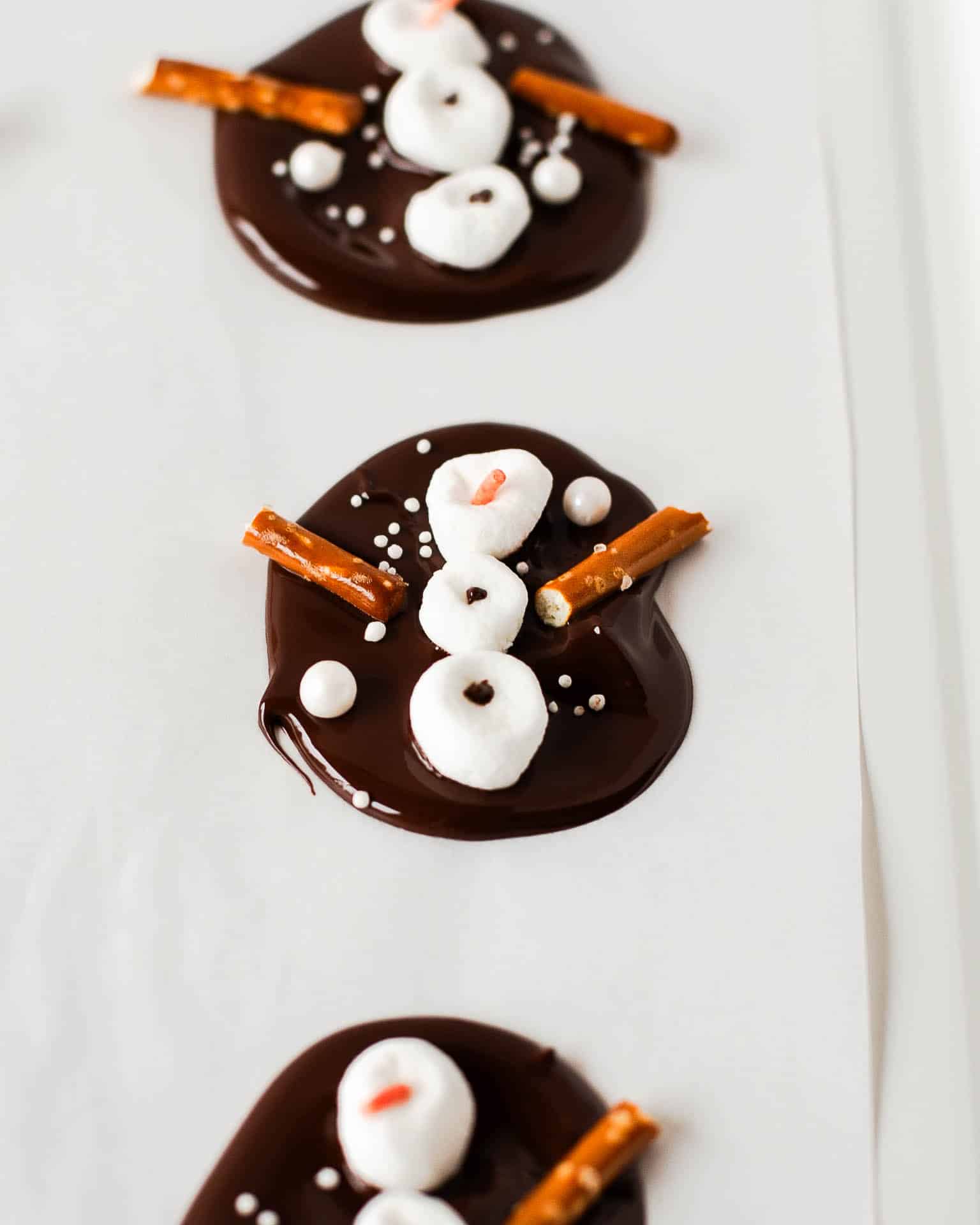 snowman chocolate bark