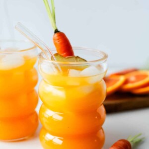 Healthy Carrot Ginger Juice with Orange and Turmeric