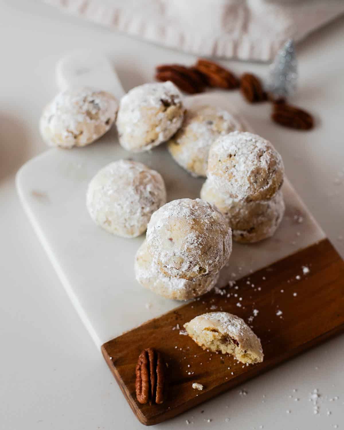 almond flour snowball cookies