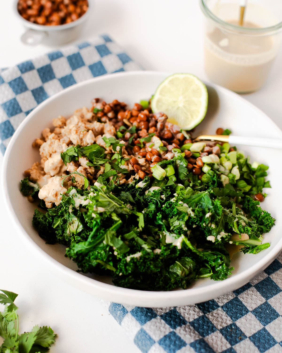 how to build a balanced bowl